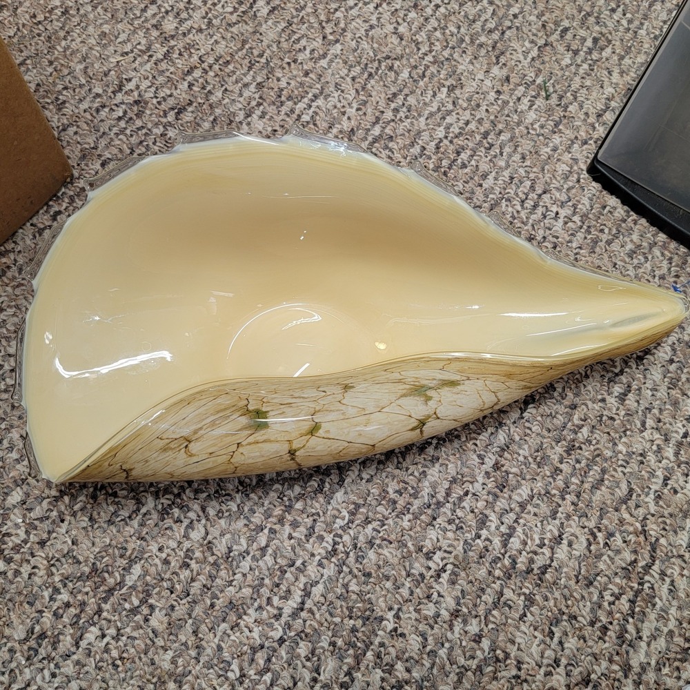 Vintage 1970s Beige Green Bowl Polish Cello Jozifina Home Decor Seashell